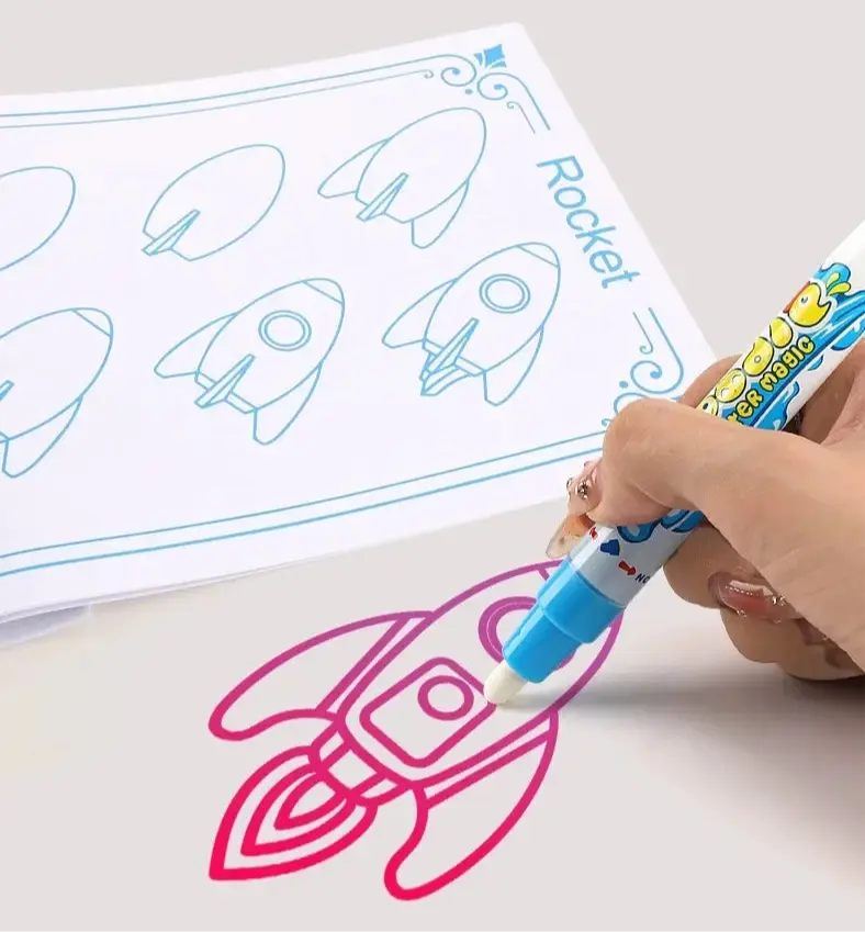 Tapis de coloriage - Doodle - avec stylos magiques - Monde Ă maman