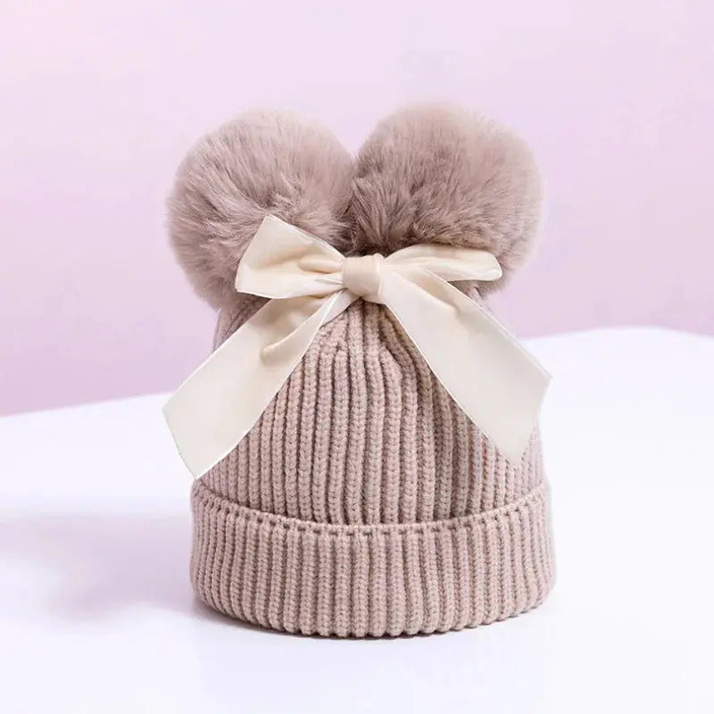 Bonnet à pompons - Monde à maman