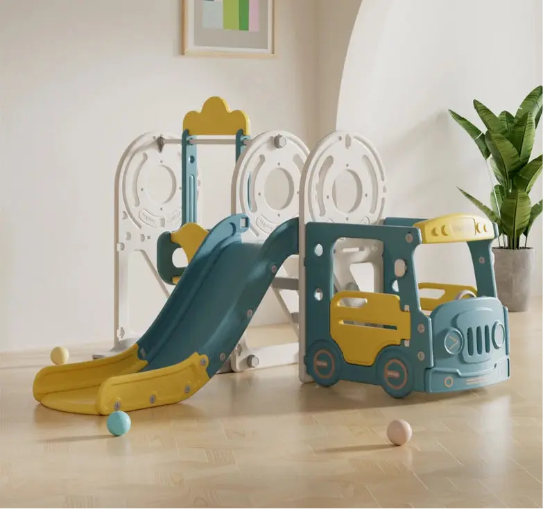 Parc de Jeux Enfant - Monde à maman