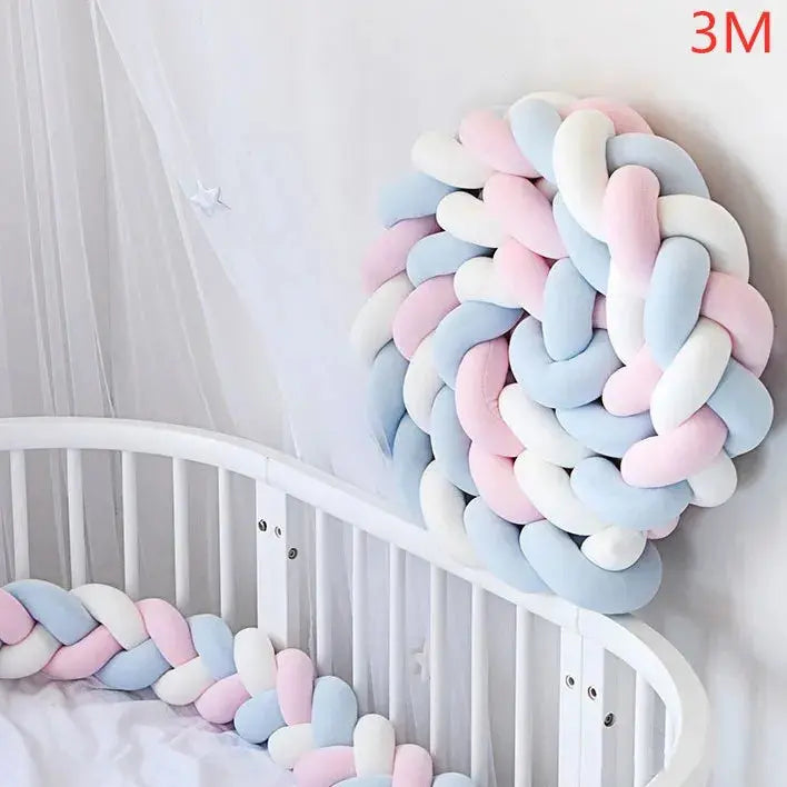 Tour de lit pour bébé - Monde à maman