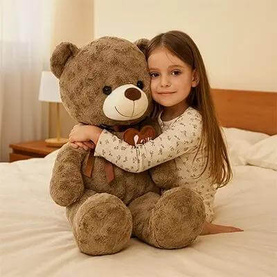 Ours en peluche pour petite fille - Monde à maman