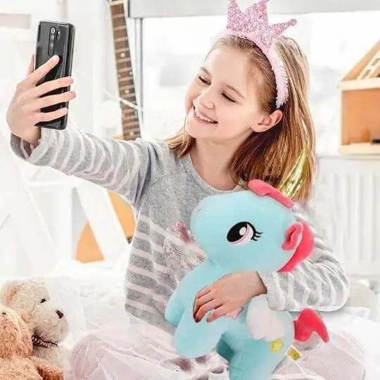Peluche licorne douce pour fille – Monde à maman