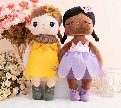 Poupée de chiffon douce visage brodé souriant – Monde à maman
