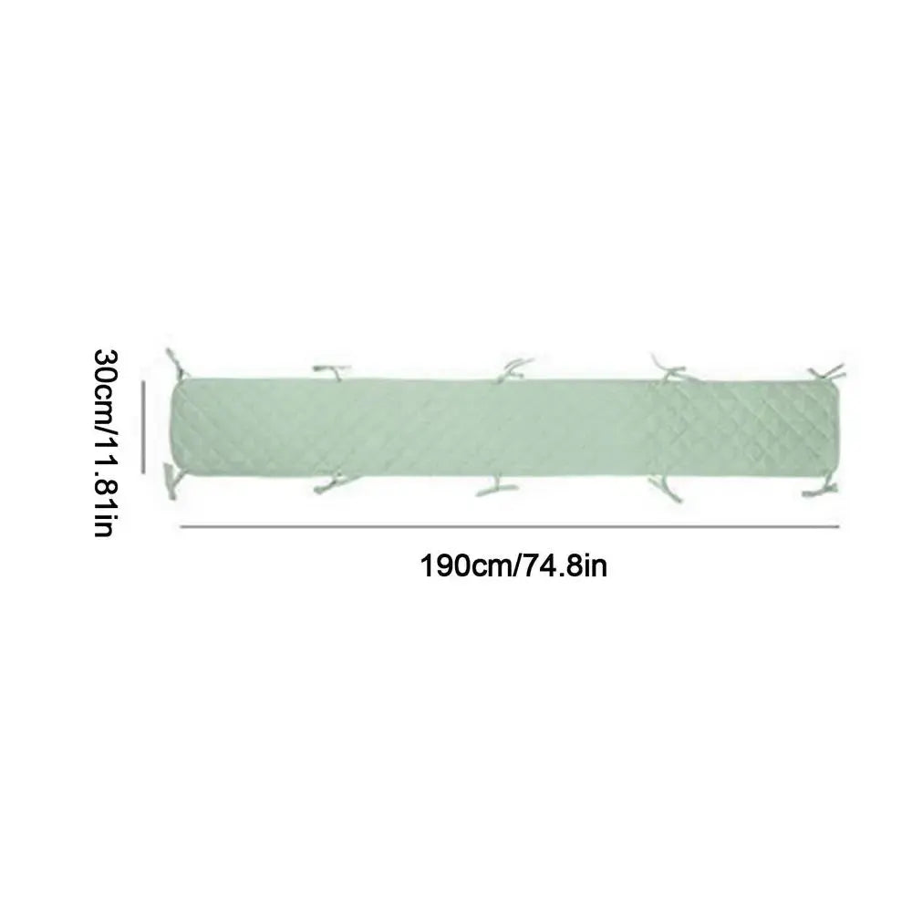 Contour de lit de bébé - Monde à maman