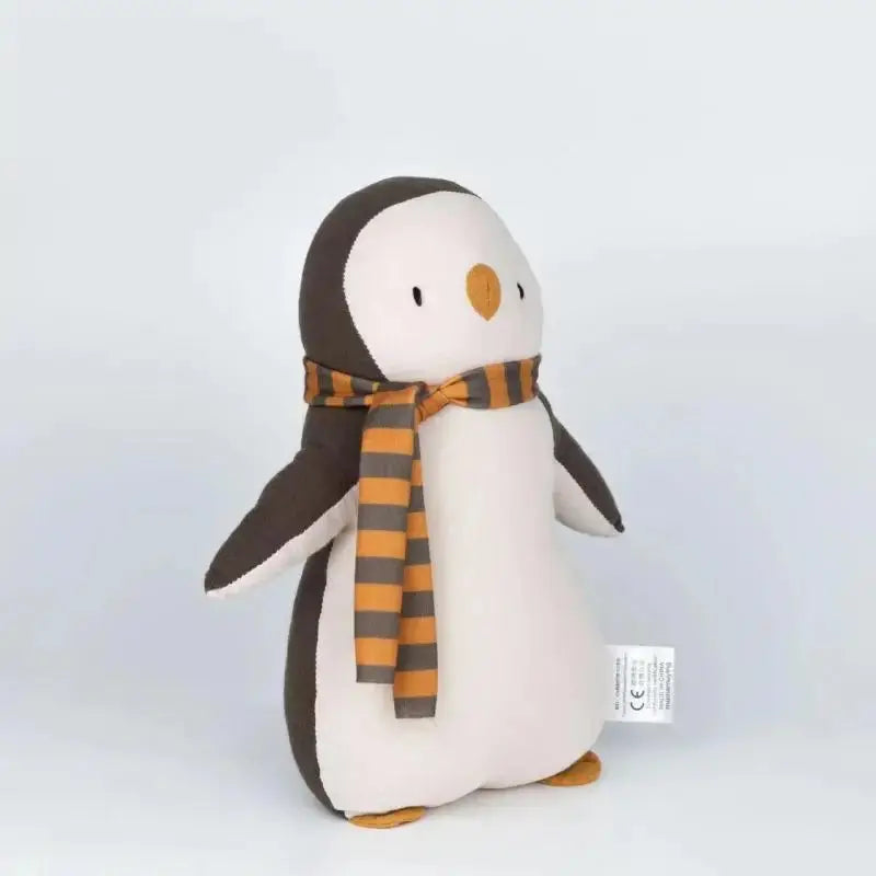 doudou-bébé-pingouin-monde-a-maman