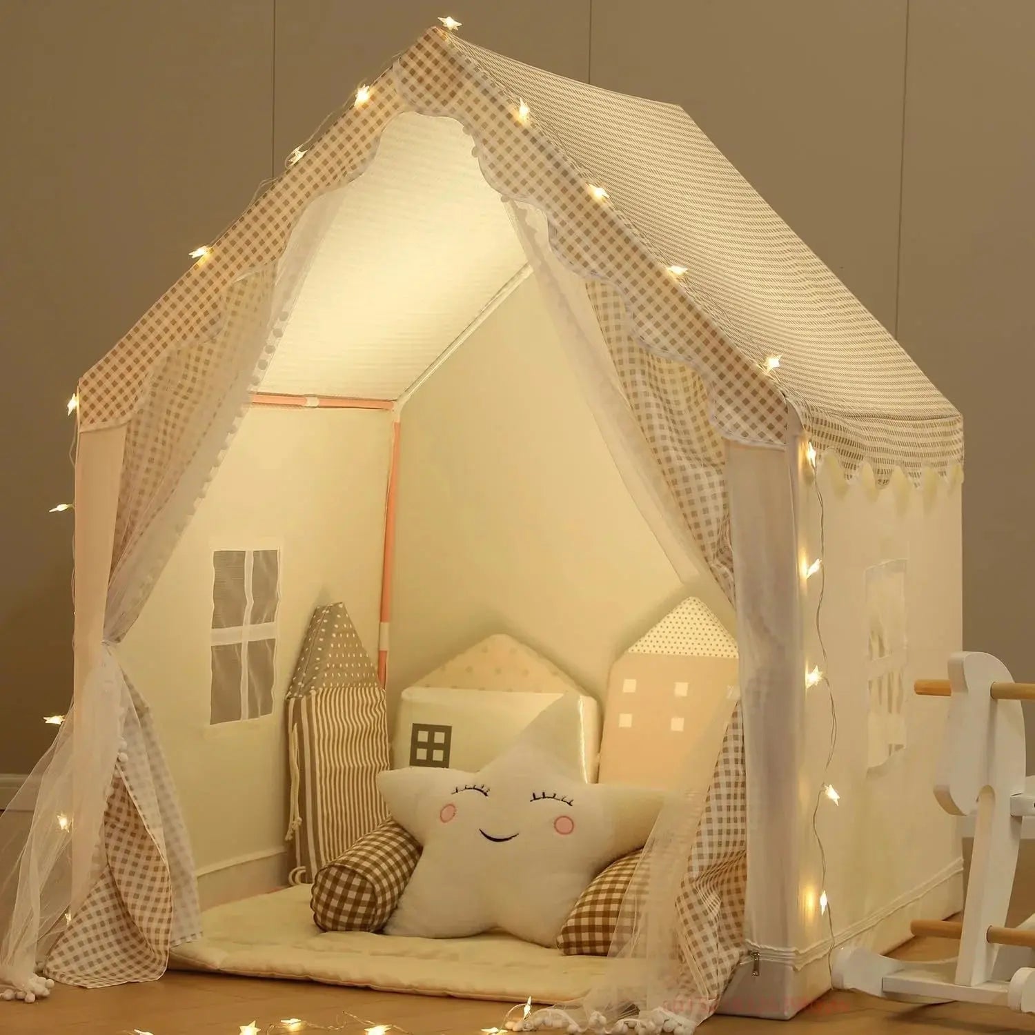 Tente de jeux avec lumières étoilées - Monde à maman