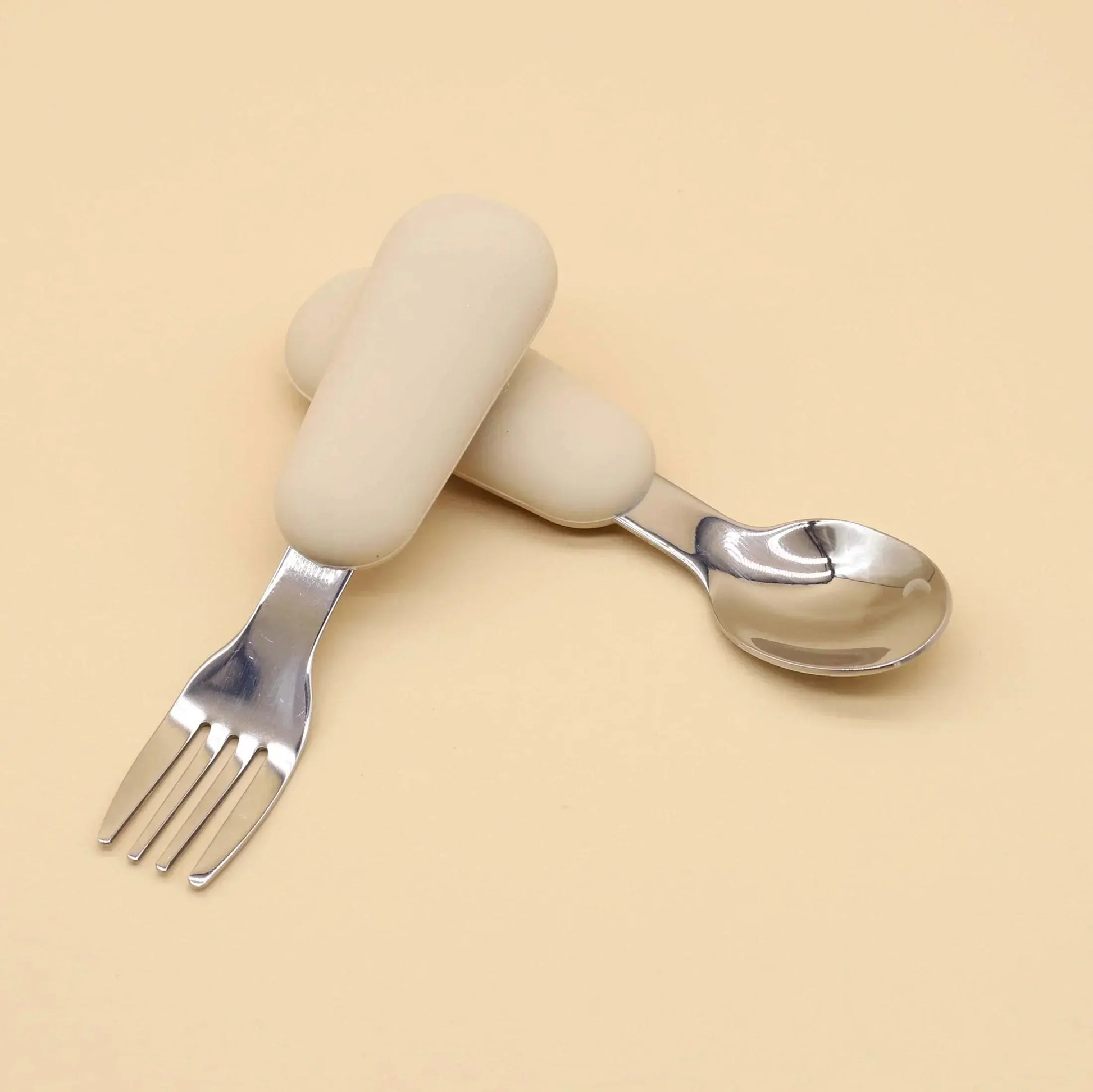 Ustensiles en silicone pour enfants - Monde à maman