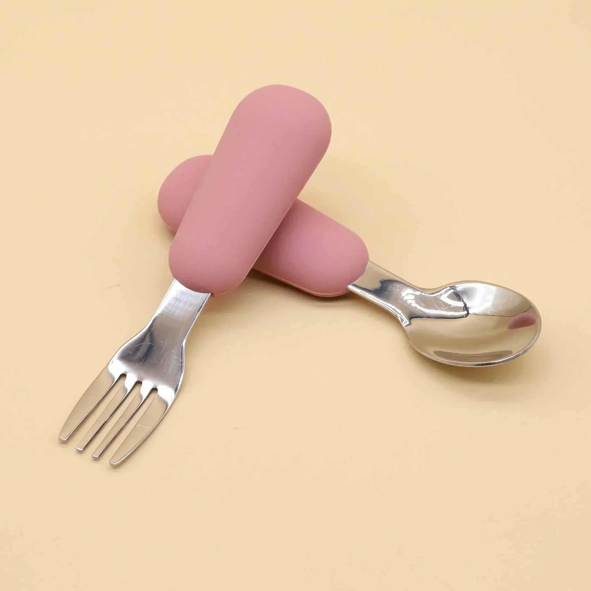 Ustensiles en silicone pour enfants - Monde à maman