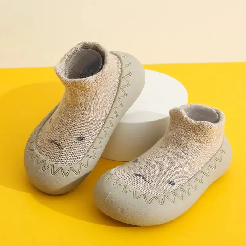 Chaussure pour bébé - Monde à maman