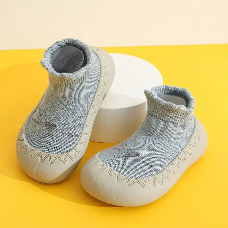 Chaussure pour bébé - Monde à maman