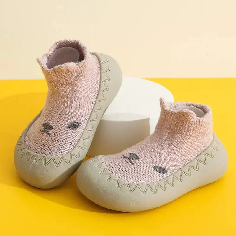Chaussure pour bébé - Monde à maman
