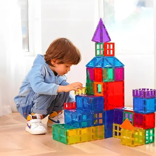 Construction magnétique - Monde à maman