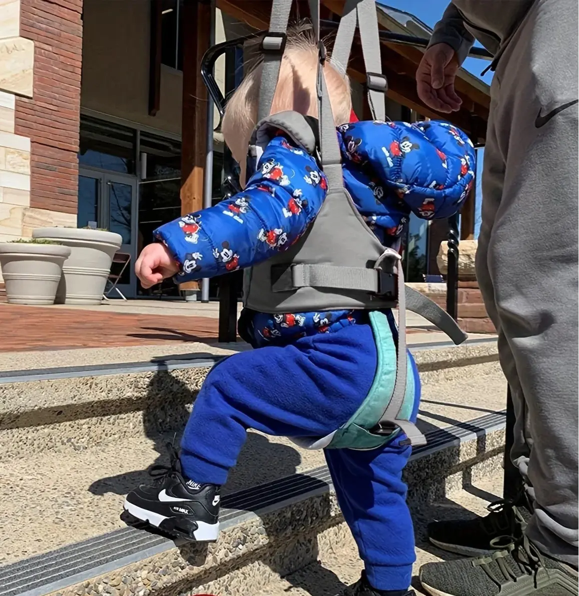 Harnais de marche - Monde à maman