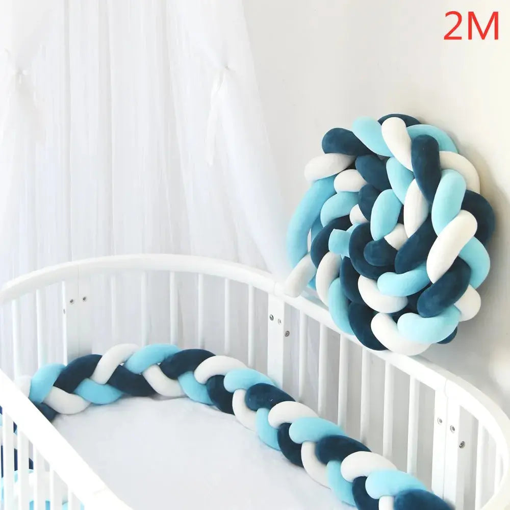 Tour de lit pour bébé - Monde à maman